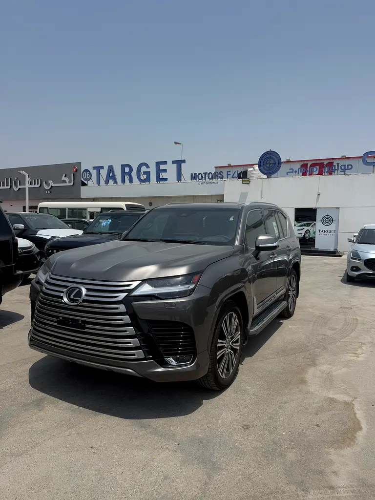 لکسوس lx series LX 600 Signature مدل ۲۰۲۶