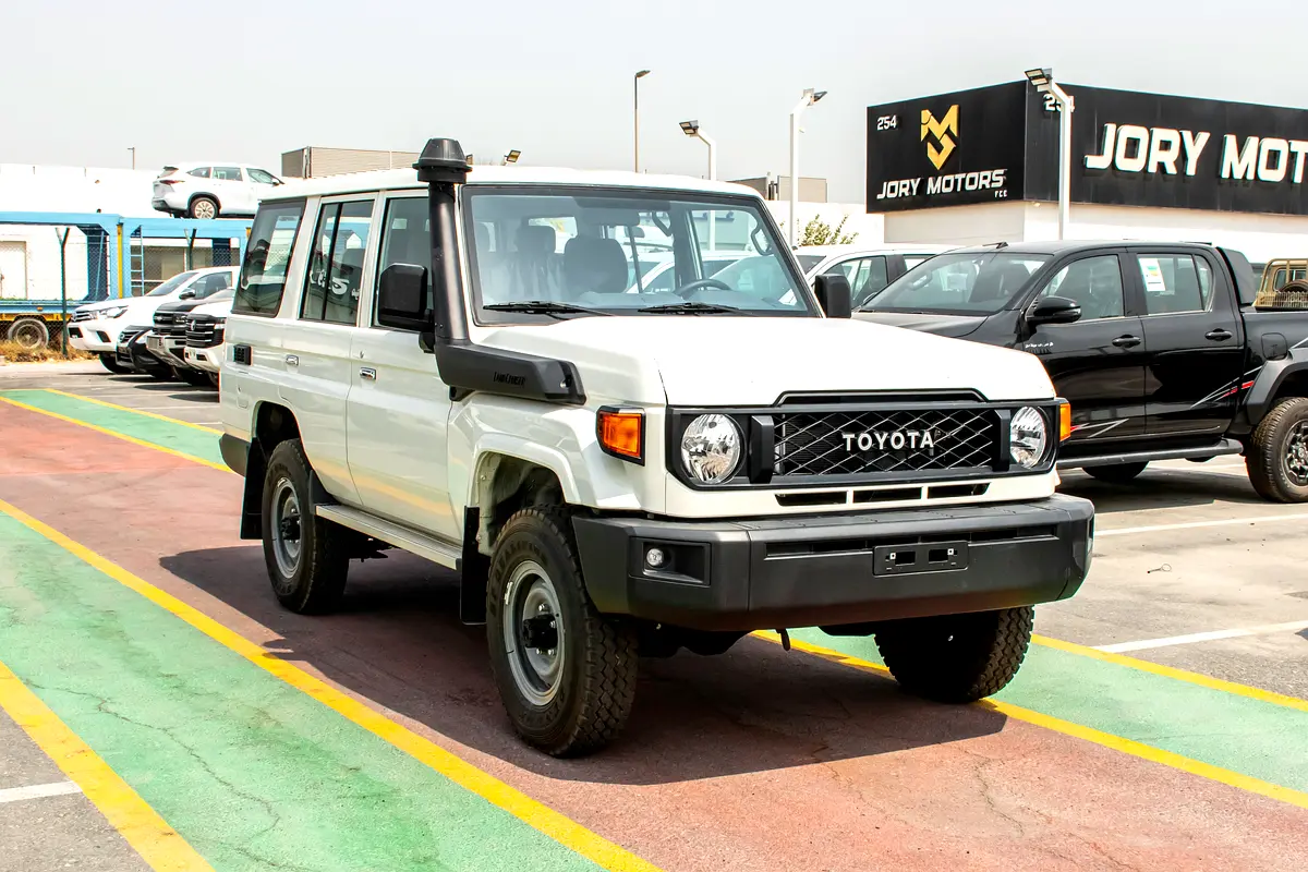تویوتا land cruiser 70 series LC 76 Base مدل ۲۰۲۶