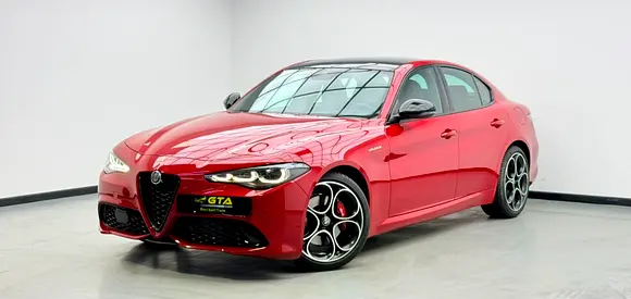 alfa romeo giulia Veloce مدل ۲۰۲۴